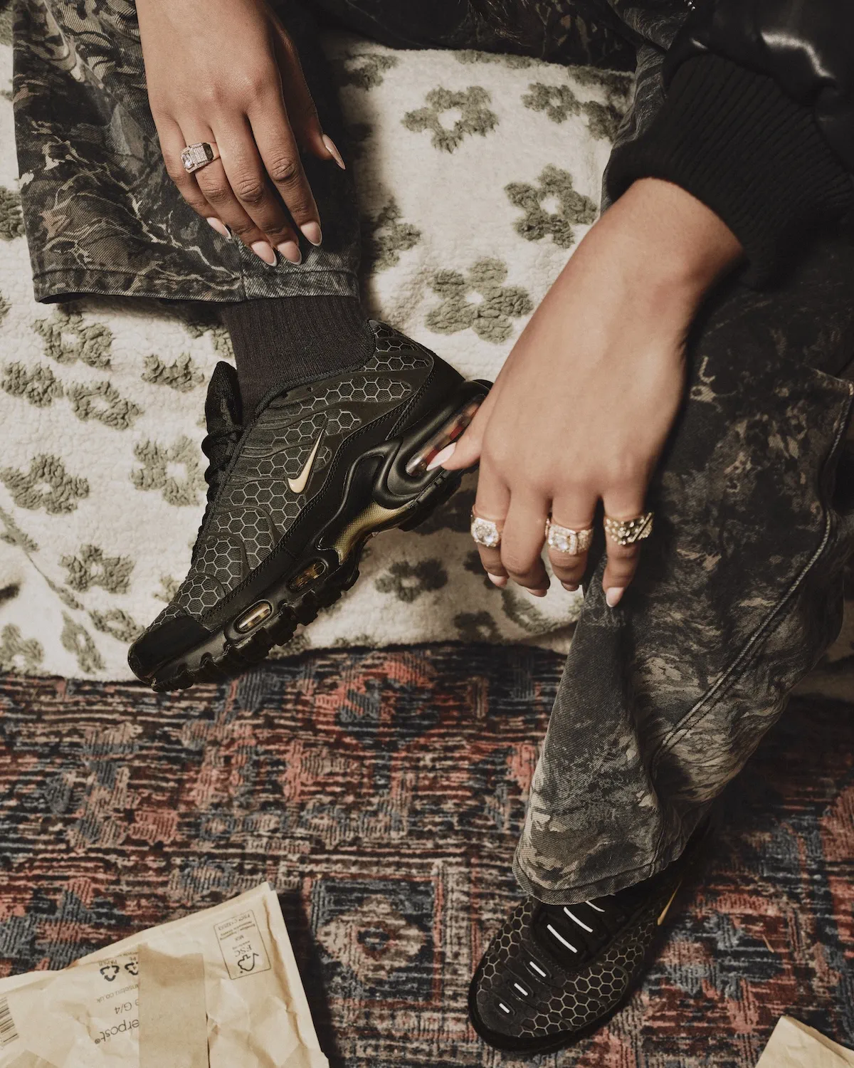 Foot Locker dévoile la Nike Air Max TN Manchester, symbole d’une ville