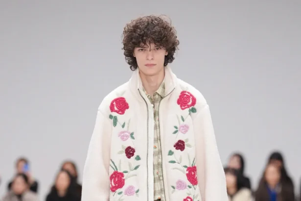 Onitsuka Tiger signe une collection automne 2026 puissante entre Shibuya et Mexico 66