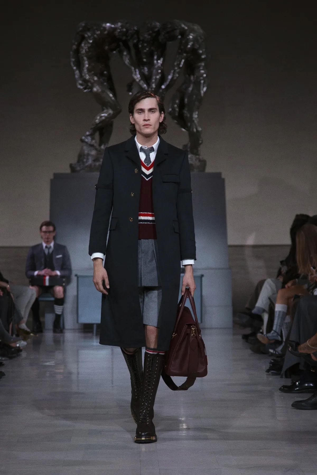 Thom Browne automne 2026 à San Francisco, le retour à l’essentiel du tailoring américain
