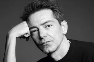 Pieter Mulier quitte Alaïa pour devenir directeur artistique de Versace