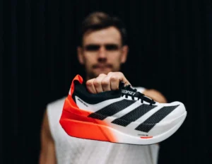 adidas Adizero Dropset Elite, la première chaussure fitness hybride conçue pour le HYROX