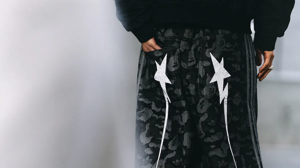 adidas Originals x BAPE FIFA World Cup 2026 8 BAPE et adidas Originals font entrer le streetwear dans la Coupe du monde 2026