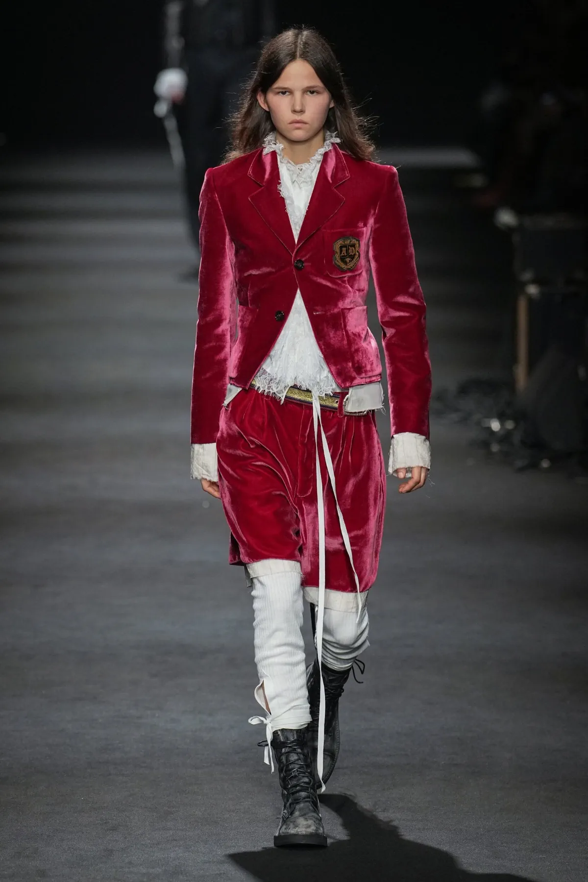 Ann Demeulemeester automne 2026 : la génération imparfaite selon Stefano Gallici