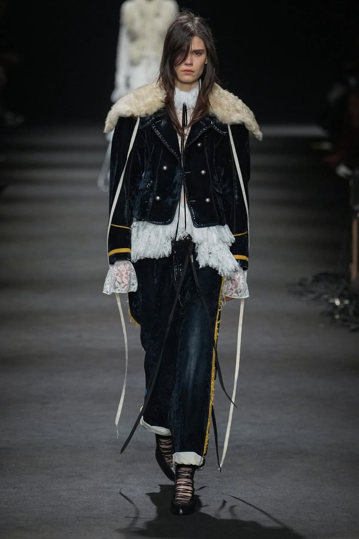 Ann Demeulemeester automne 2026 : la génération imparfaite selon Stefano Gallici