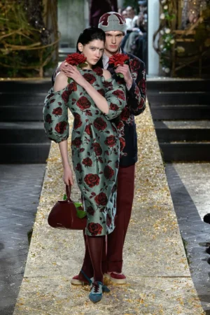 Antonio Marras automne 2026 : la rose sauvage comme manifeste masculin