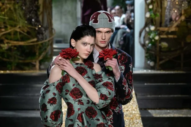 Antonio Marras automne 2026 : la rose sauvage comme manifeste masculin