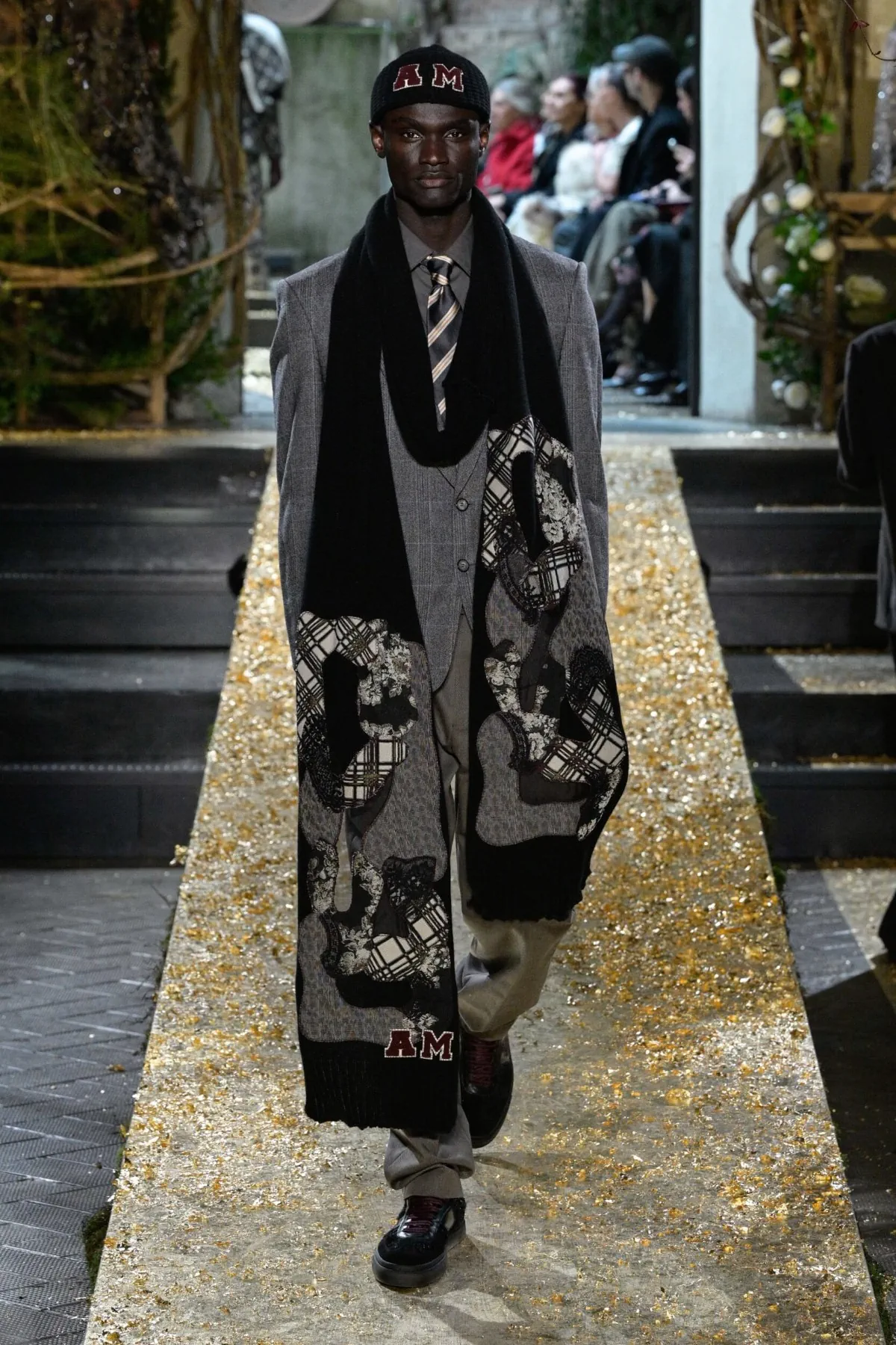 Antonio Marras automne 2026 : la rose sauvage comme manifeste masculin