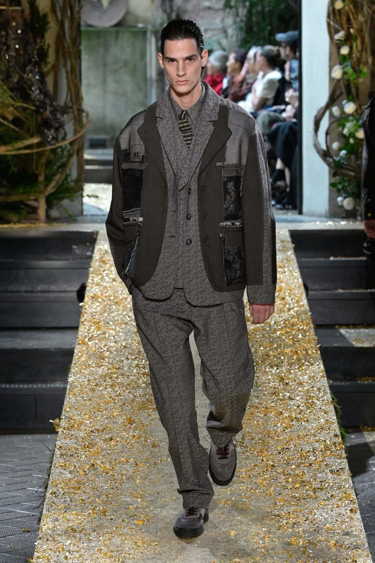 Antonio Marras automne 2026 : la rose sauvage comme manifeste masculin