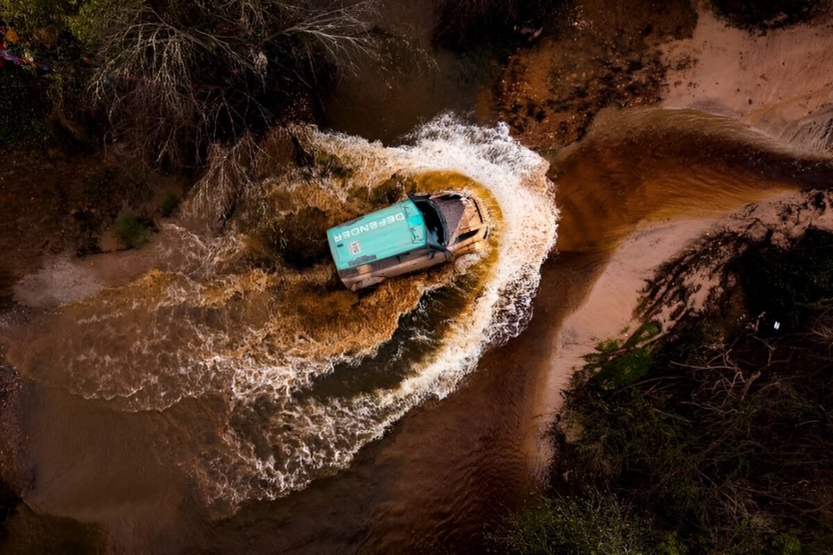Rallye-raid du Portugal 2026, manche 2, étape 1 : Daniel Sanders écrase la concurrence et Joao Ferreira régale son public