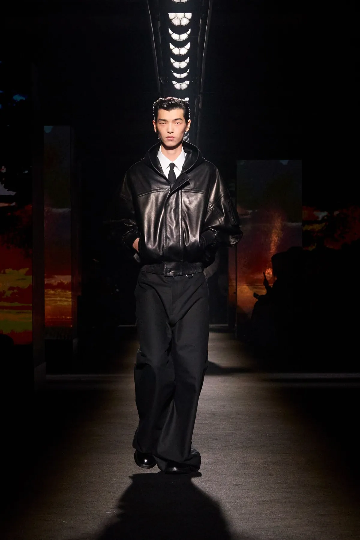 Balenciaga automne 2026 : Pierpaolo Piccioli place l’homme au centre de sa collection