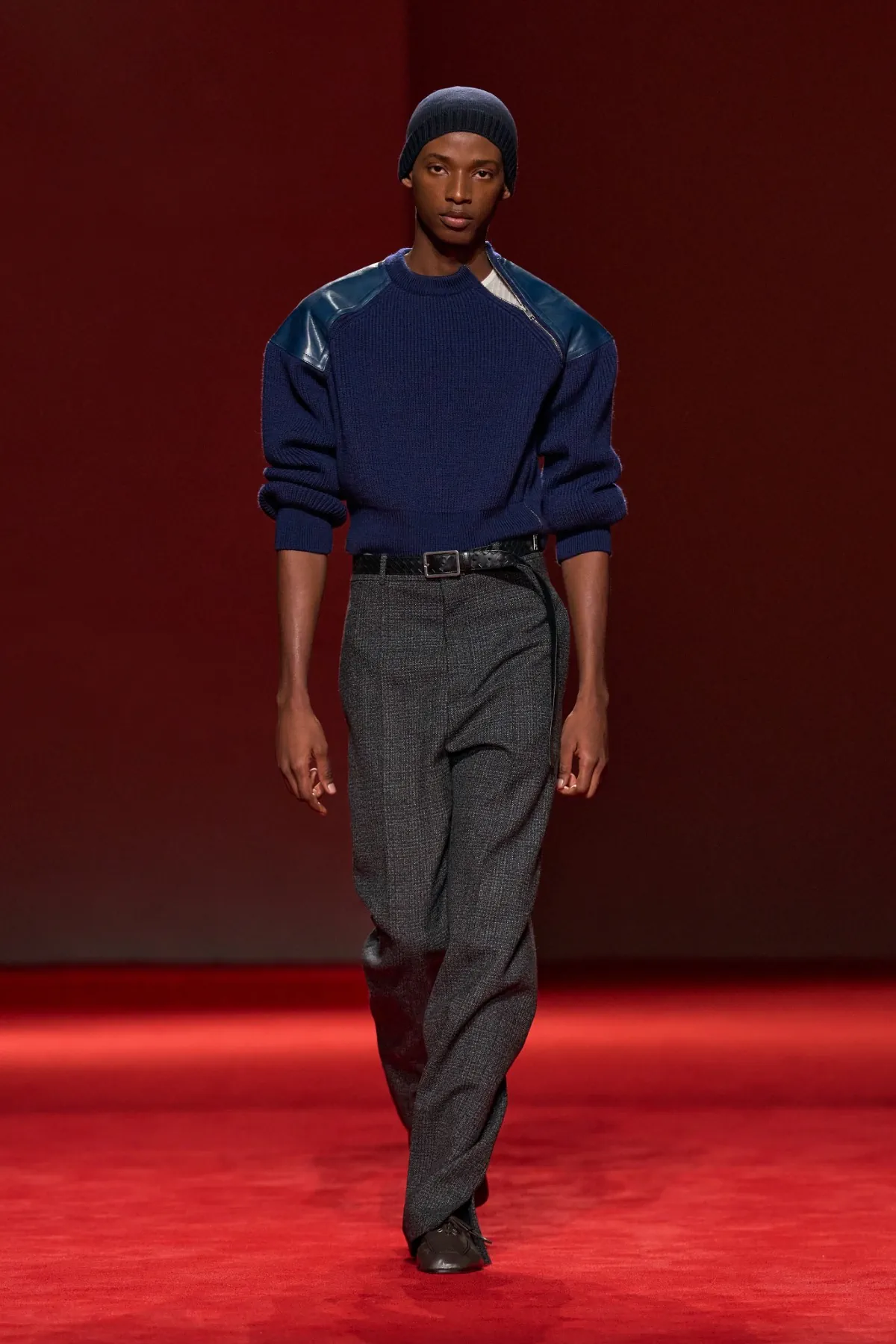 Bottega Veneta homme automne 2026 : le retour d’un tailoring ample et souverain