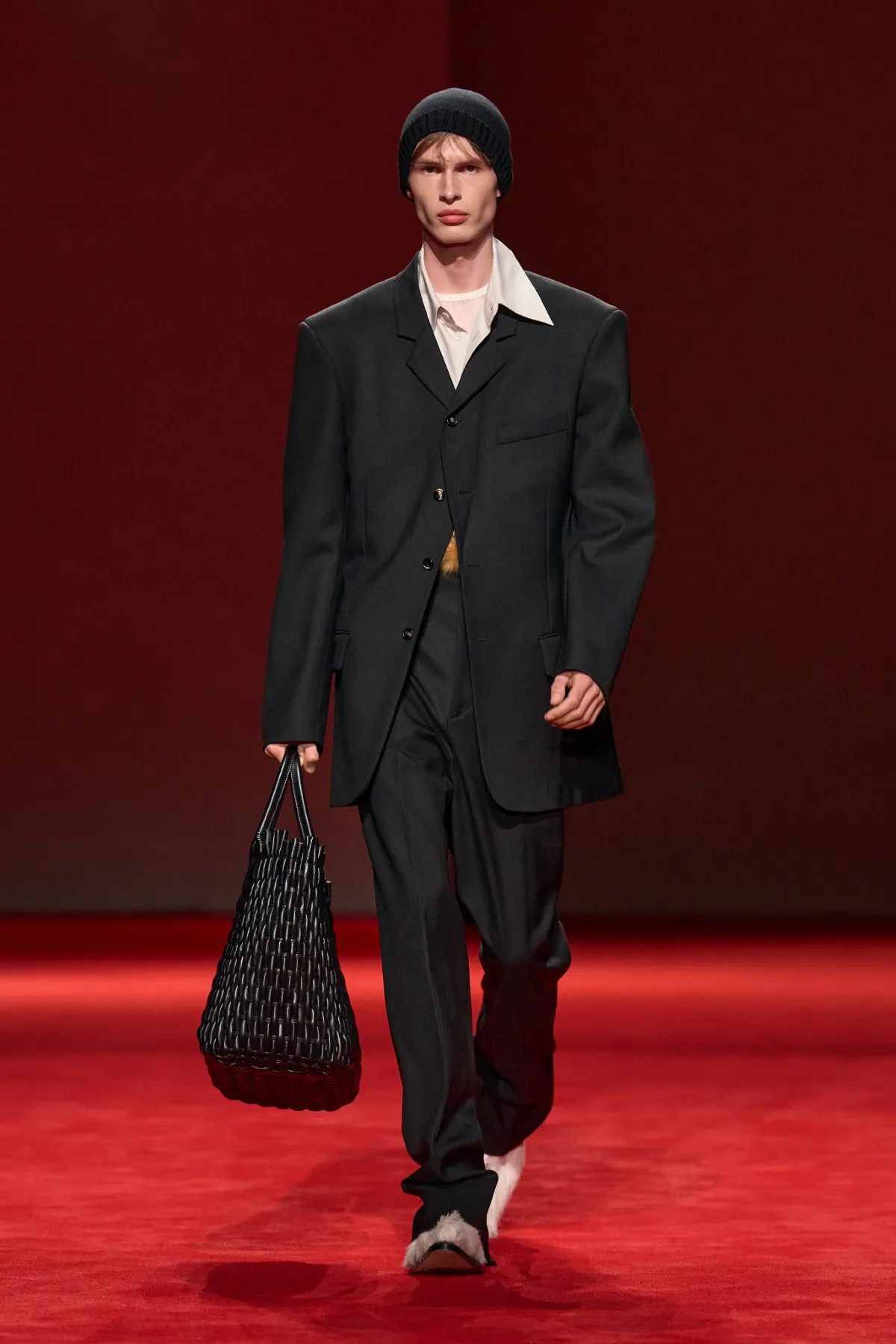 Bottega Veneta homme automne 2026 : le retour d’un tailoring ample et souverain
