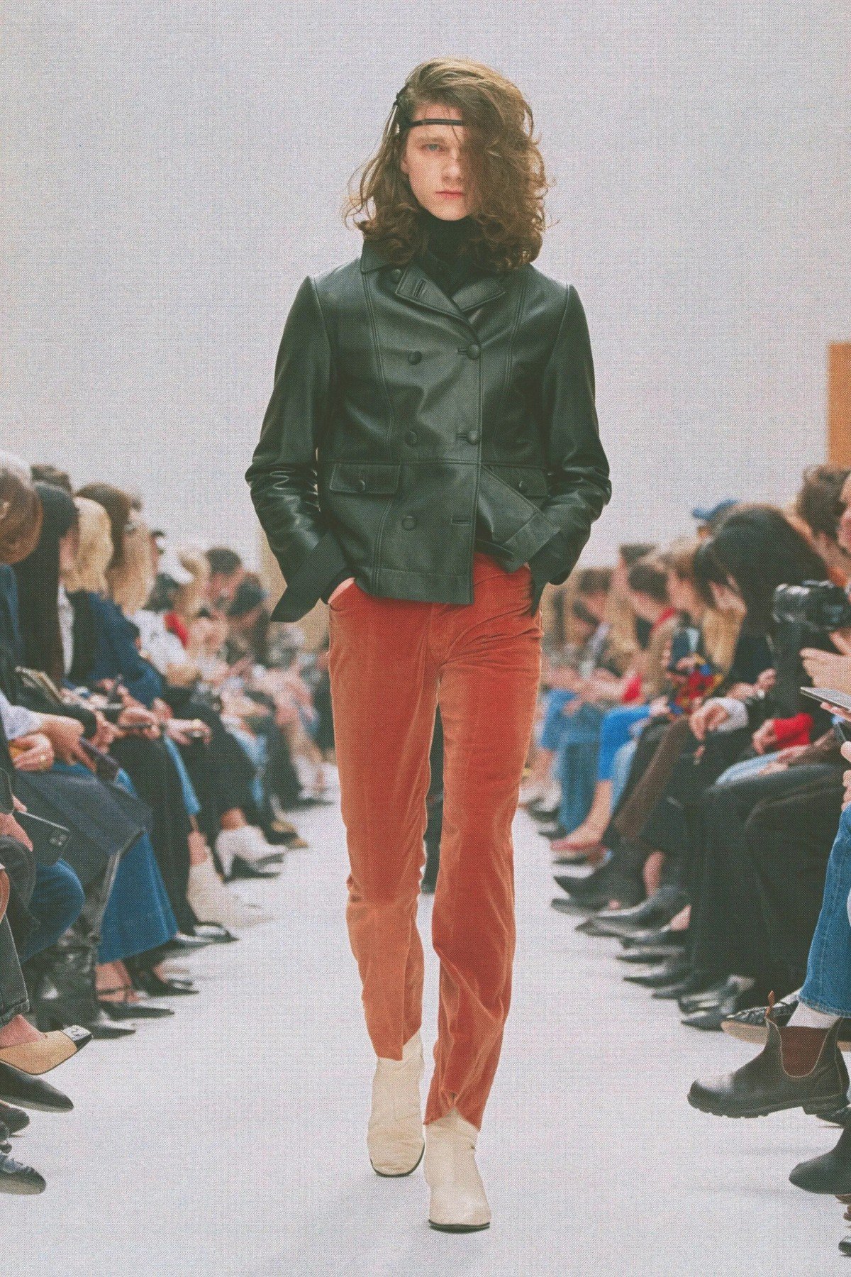 CELINE automne 2026 : Michael Rider relance la silhouette masculine ajustée