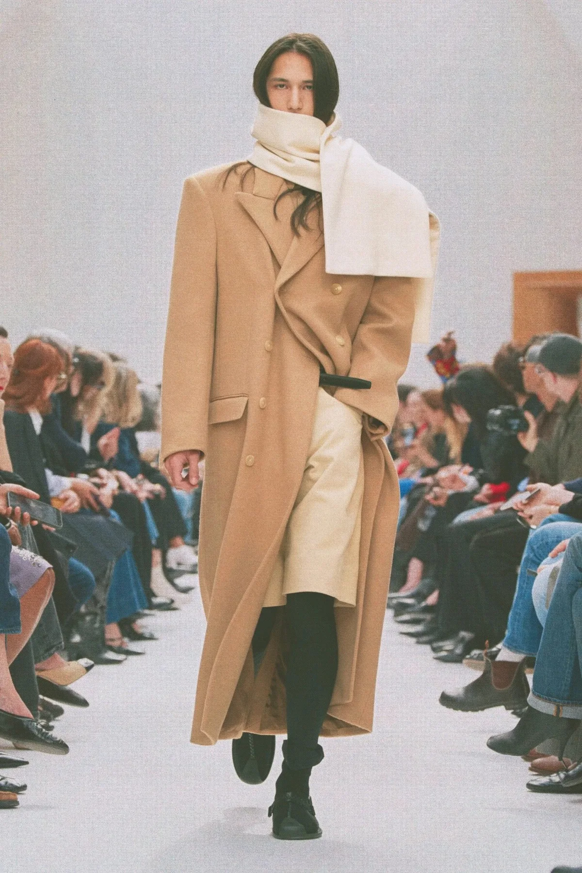 CELINE automne 2026 : Michael Rider relance la silhouette masculine ajustée