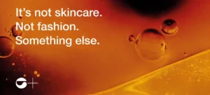 Avec l'intégration de tissus prébiotiques et probiotiques dans ses vêtements, Coperni signe la révolution du carewear masculin