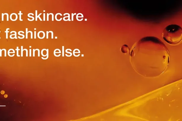 Avec l'intégration de tissus prébiotiques et probiotiques dans ses vêtements, Coperni signe la révolution du carewear masculin