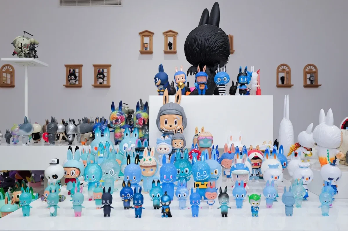 LABUBU à Paris, la rétrospective inédite qui révèle l’ascension d’une icône Pop Mart