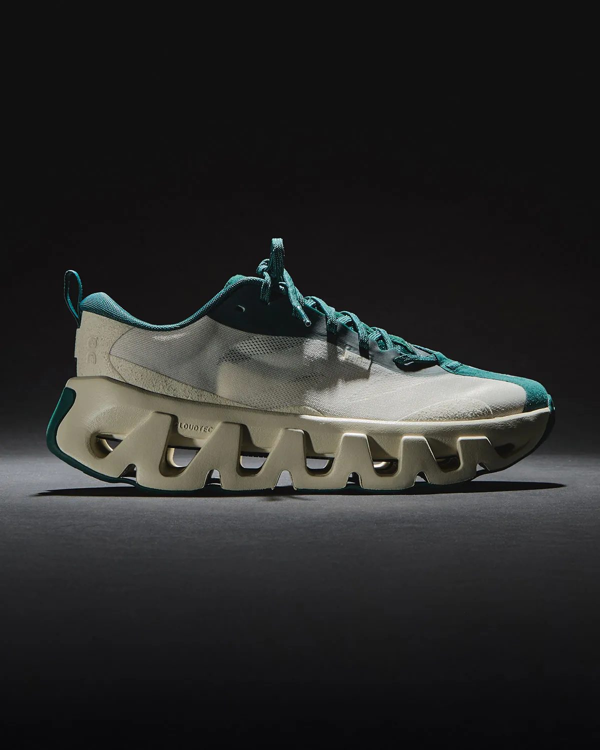 Kith x On Running lancent les K-Tech 1 et K-Tech 2 inspirées de la Cloudswift