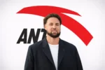 Klay Thompson signe un contrat à vie avec ANTA Sports