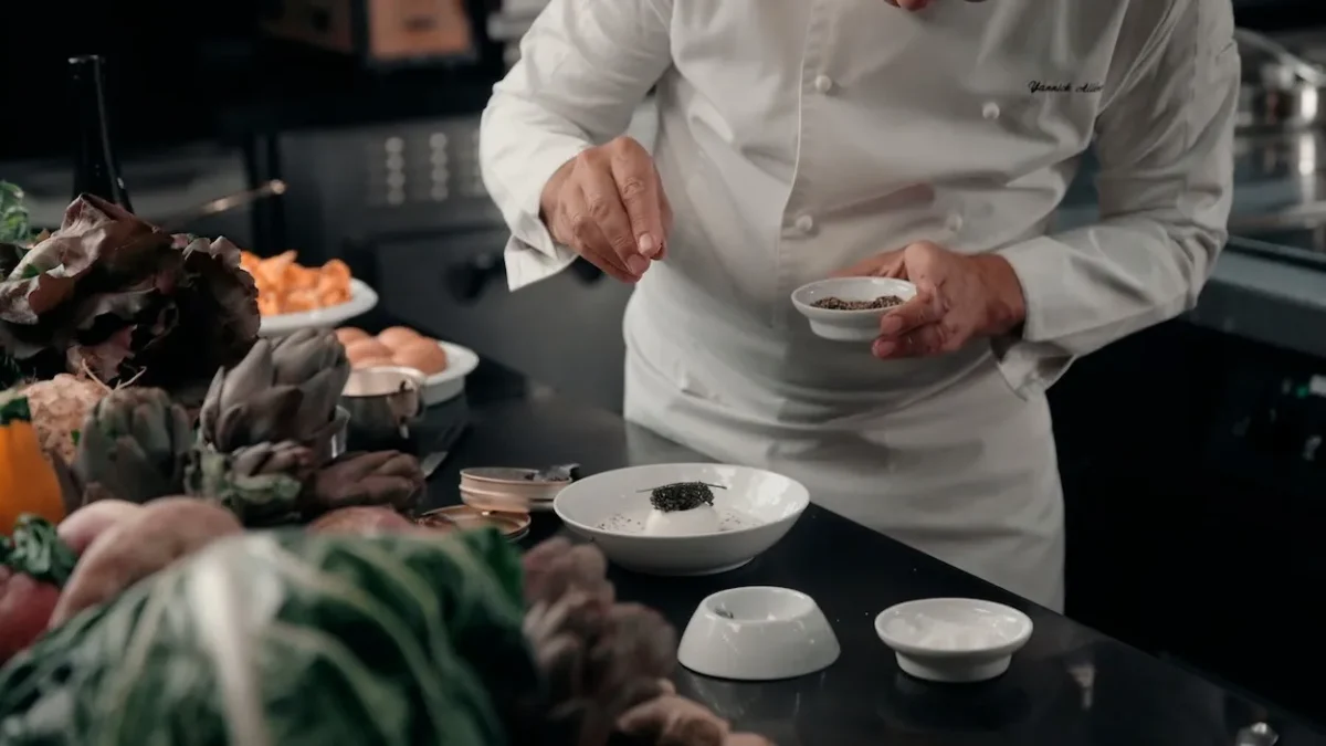 Le restaurant Monsieur Dior du 30 Montaigne décroche une étoile Michelin