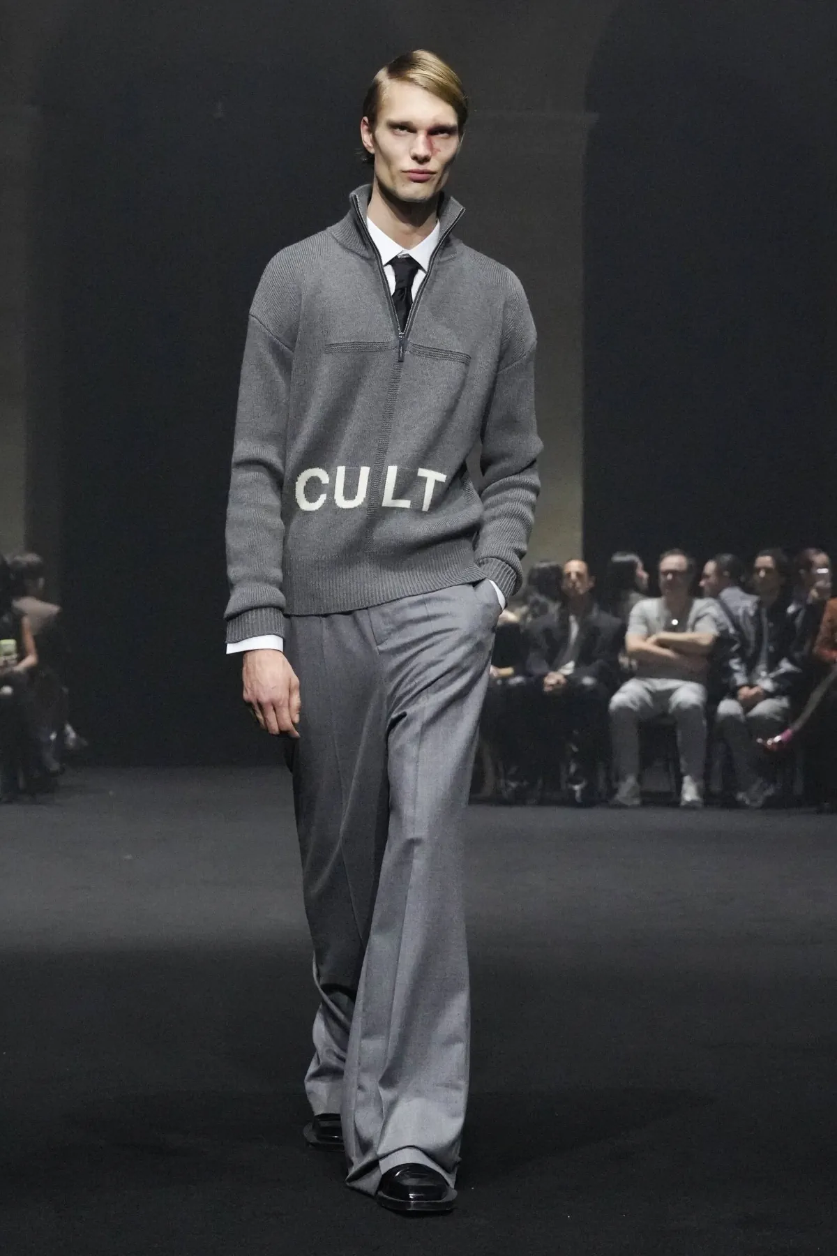 Matières Fécales transforme la collection automne 2026 en réquisitoire contre le pouvoir de l'argent