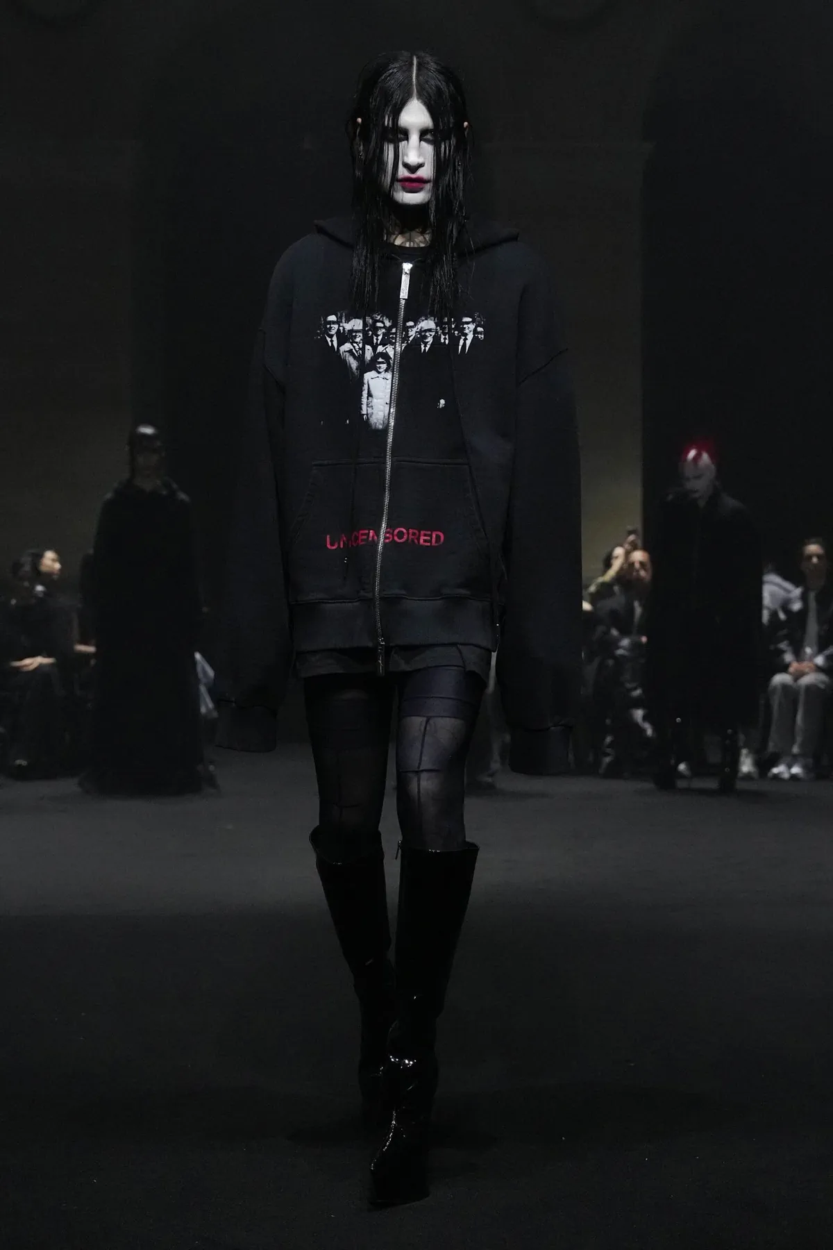 Matières Fécales transforme la collection automne 2026 en réquisitoire contre le pouvoir de l'argent