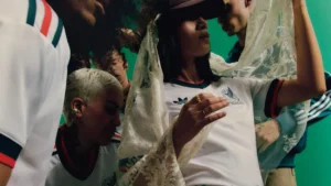 Le maillot extérieur du Mexique pour le Mondial 2026 revisite des racines préhispaniques du pays