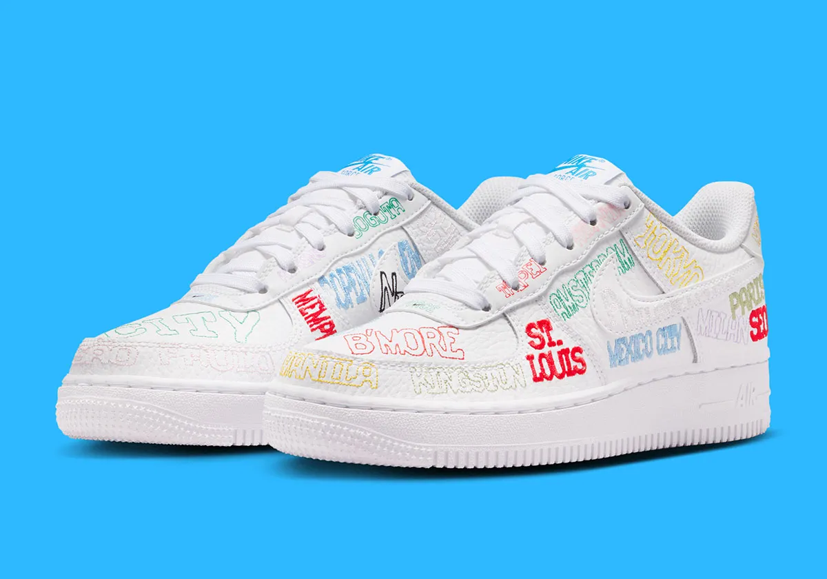 Nike Air Force 1 Low On Tour 0 Depuis 1982, la Nike Air Force 1 Low « On Tour » part à la conquête du monde