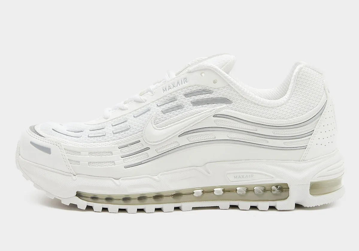La Nike Air Max TL 2.5 « All-White » débarque pour l'été 2026 et remet les pendules à l'heure