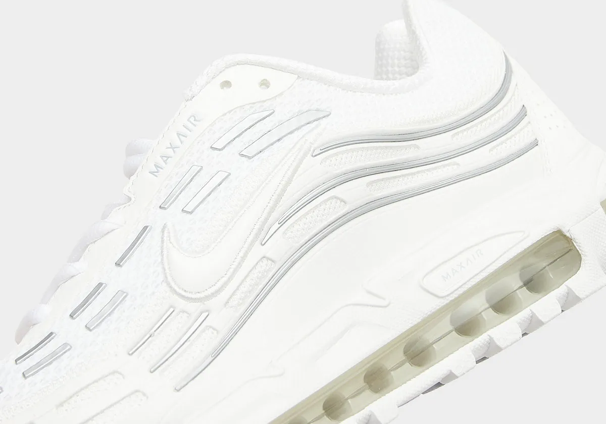 La Nike Air Max TL 2.5 « All-White » débarque pour l'été 2026 et remet les pendules à l'heure