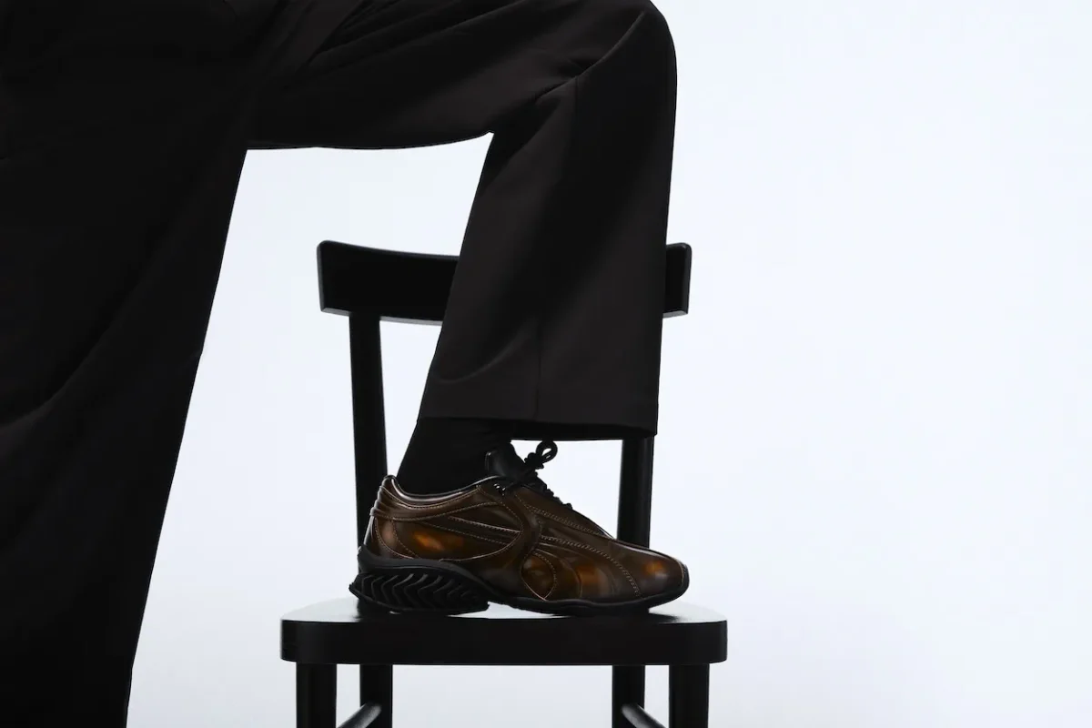 PUMA x J.L-A.L CELL Geo : la sneaker en cuir qui se patine avec le temps