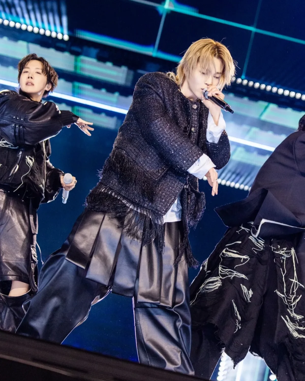 SONGZIO Collection exclusive pour BTS JIMIN SONGZIO habille BTS pour leur retour historique sur scène