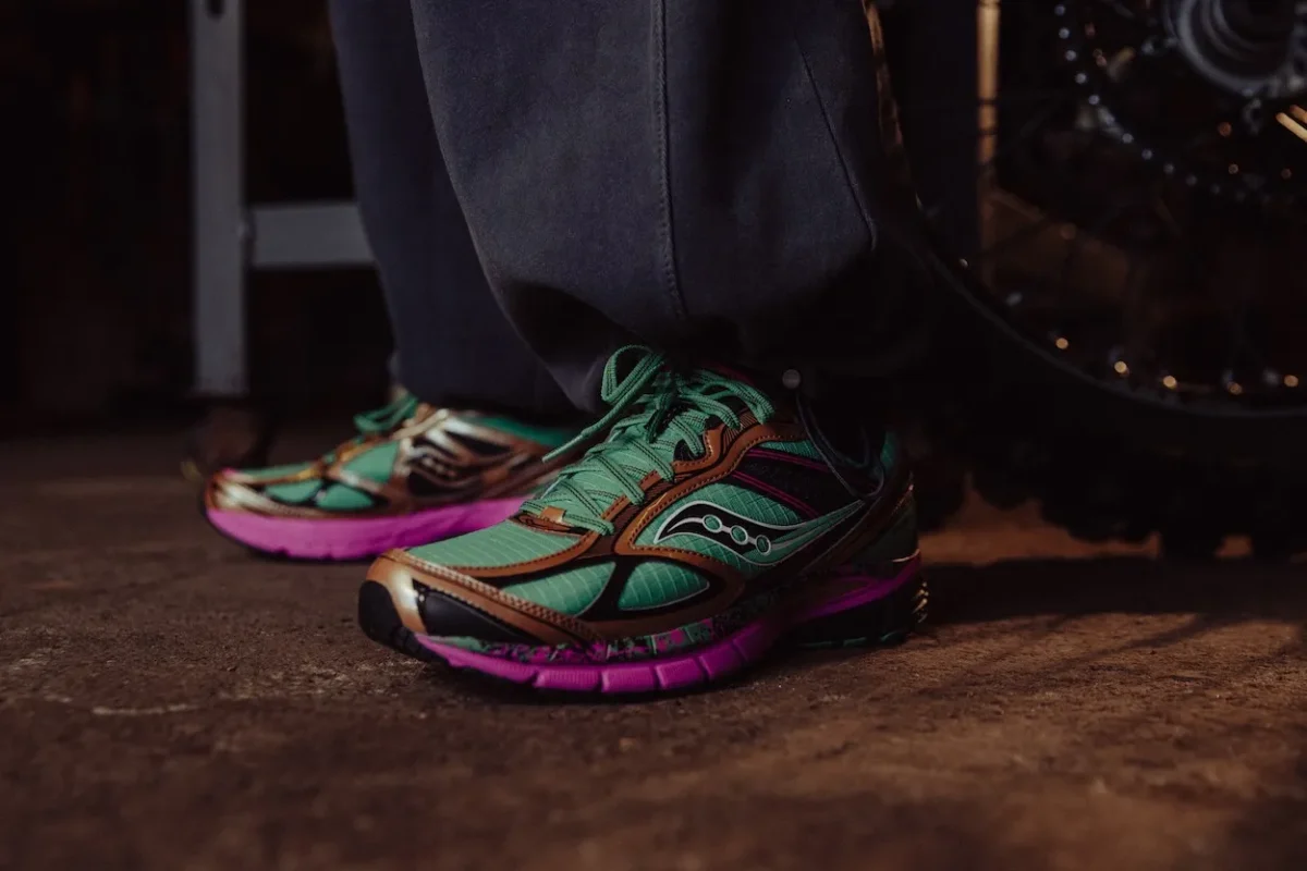 Le nouveau pack Saucony « Hi Octane » réinvente le style running avec l'énergie du motocross