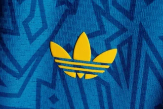 adidas signe un maillot extérieur de l'Ukraine pour le Mondial 2026 entre héritage culturel et haute performance