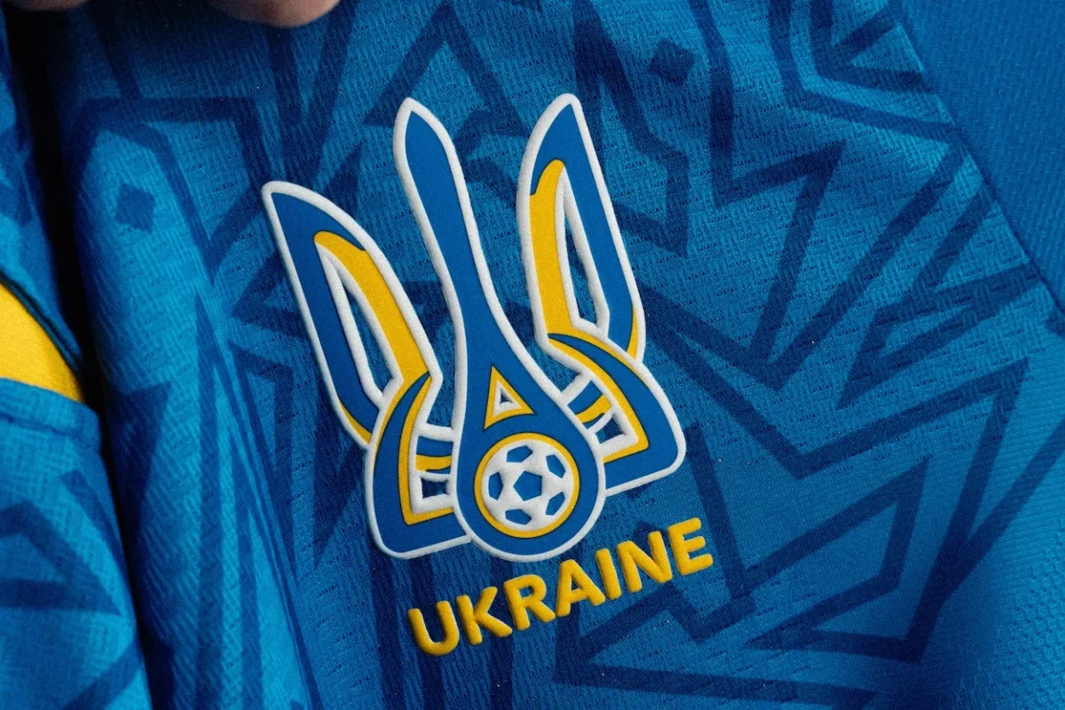 adidas signe un maillot extérieur de l'Ukraine pour le Mondial 2026 entre héritage culturel et haute performance