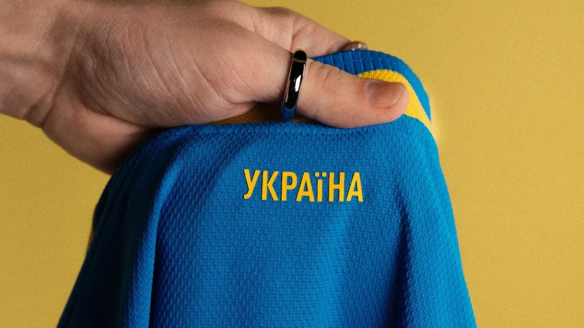 adidas signe un maillot extérieur de l'Ukraine pour le Mondial 2026 entre héritage culturel et haute performance