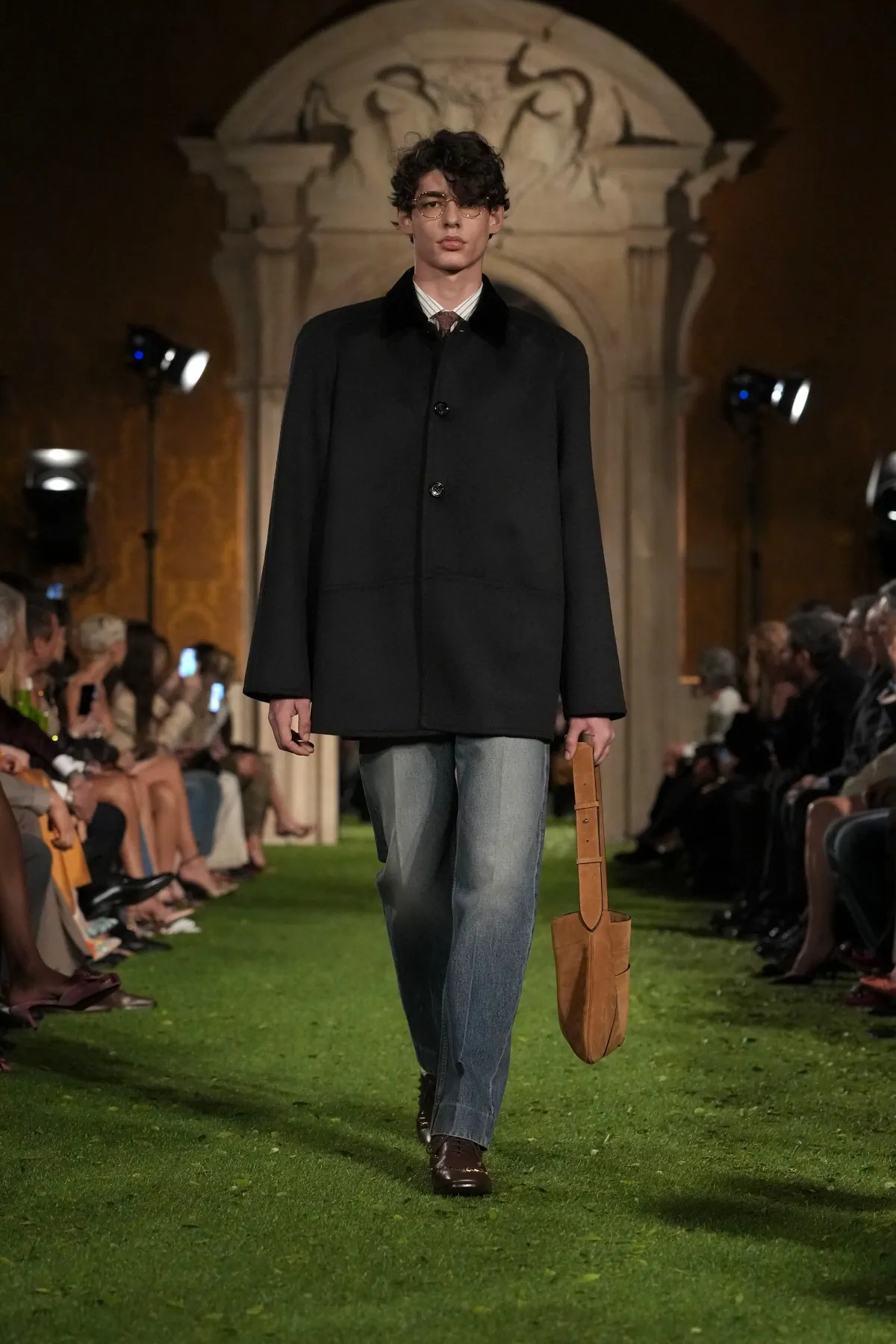 Valentino automne 2026 : héritage Garavani et nouvelle liberté masculine