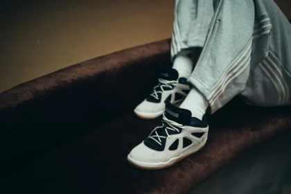 Tout savoir sur la Bad Bunny x adidas BadBo 1.0 « Rise » avant le 28 mars