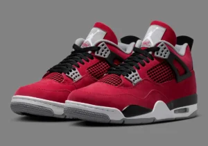 Air Jordan 4 « Toro Bravo » fait son retour en 2026 avec un héritage intact