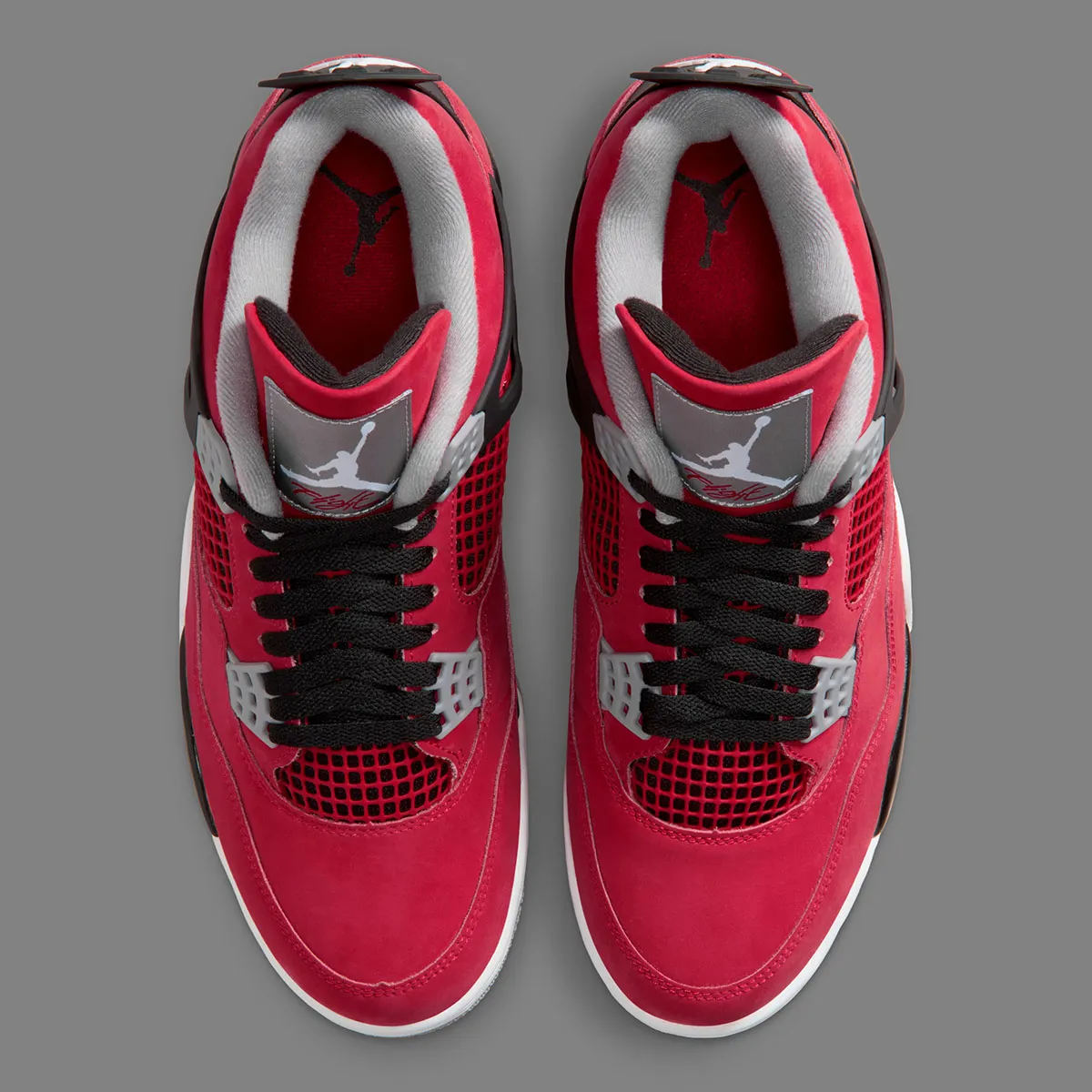 Air Jordan 4 « Toro Bravo » fait son retour en 2026 avec un héritage intact