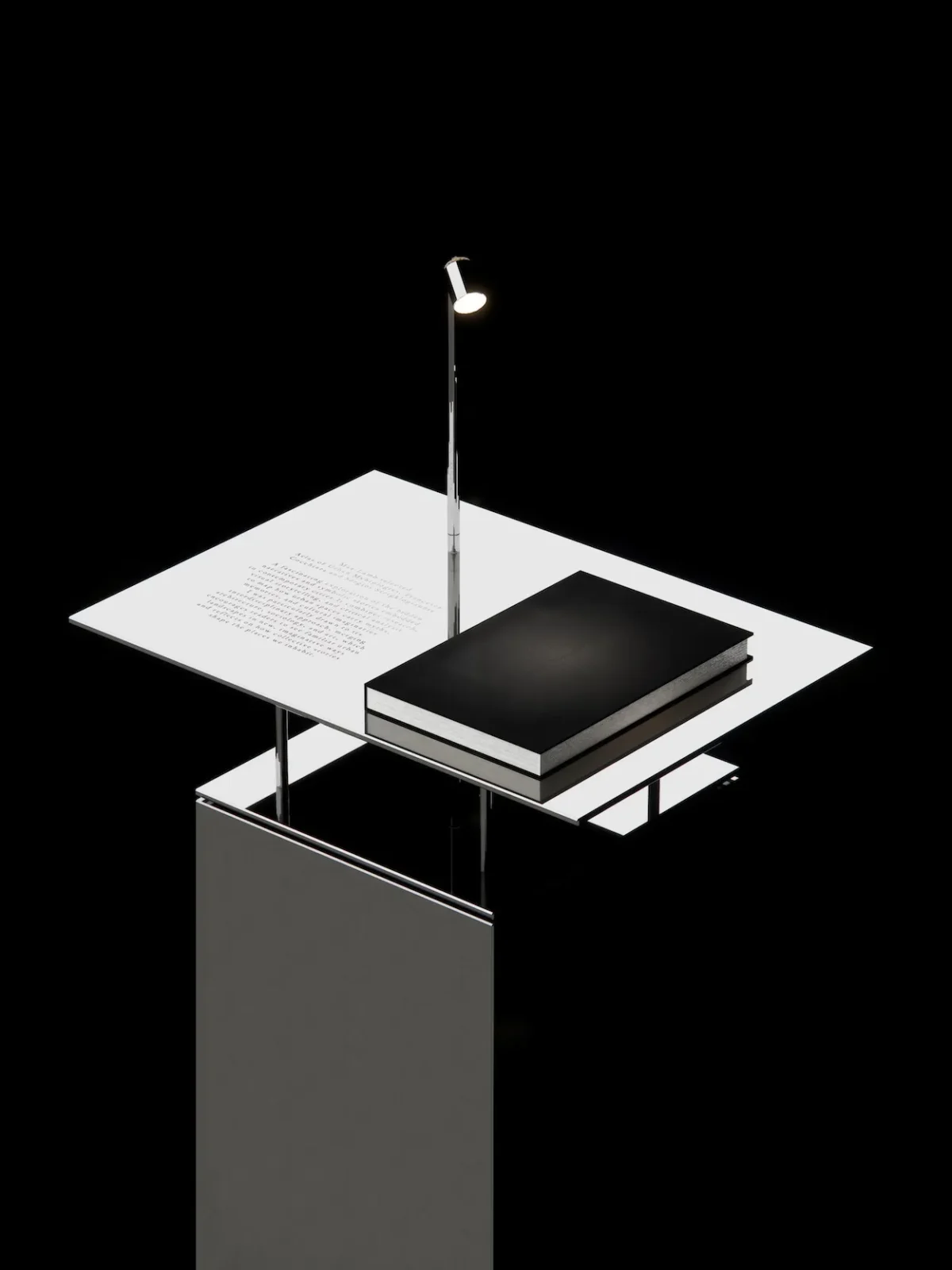 À la Milan Design Week 2026, Jil Sander mise sur le livre pour ralentir le regard et l’époque