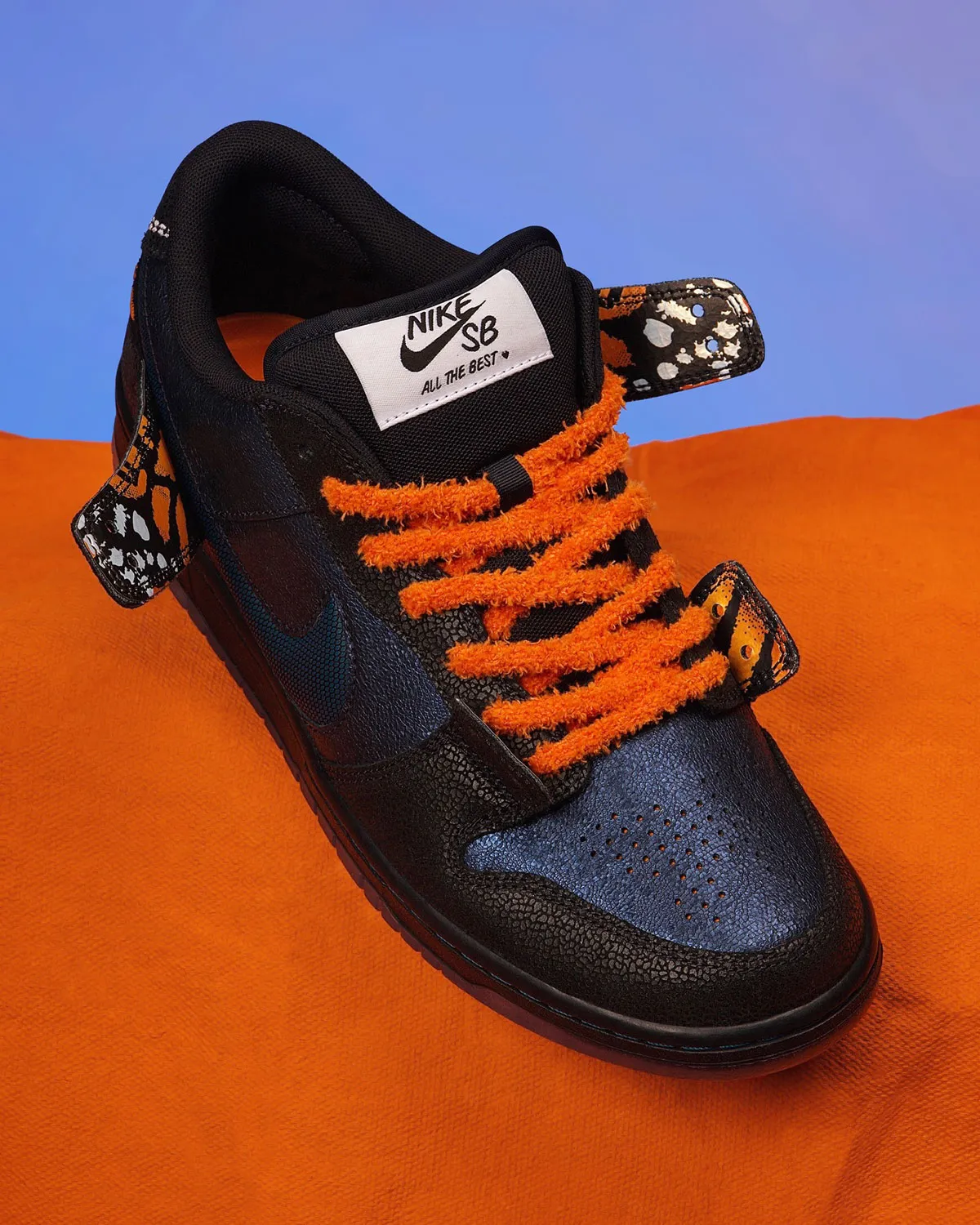 Bluetile signe une Nike SB Dunk Low Monarch Butterfly inspirée d’un parcours migratoire unique