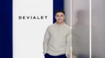 Devialet choisit Isack Hadjar comme premier ambassadeur officiel de la marque