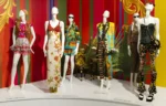 L'exposition Gianni Versace Rétrospective au musée Maillol offre à Paris son premier grand hommage au couturier depuis près de quarante ans