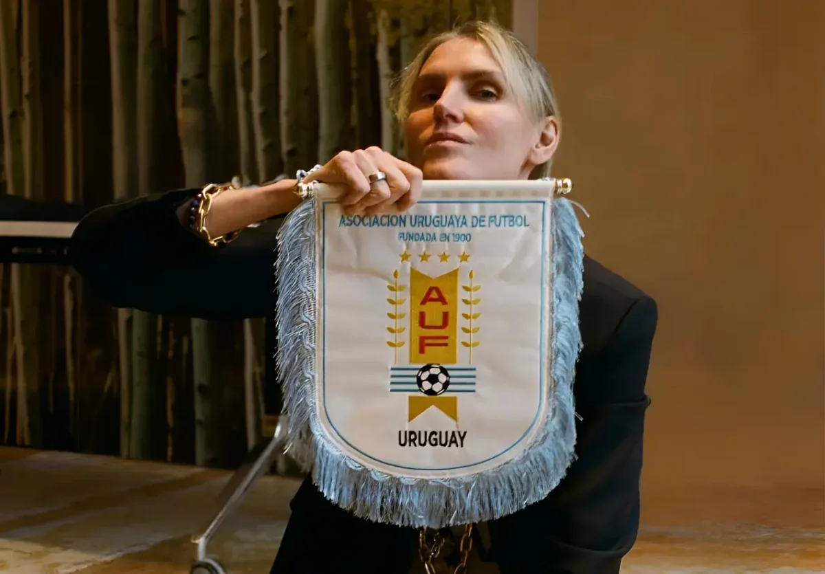 Gabriela Hearst signe les tenues de l'équipe d’Uruguay pour le Mondial 2026