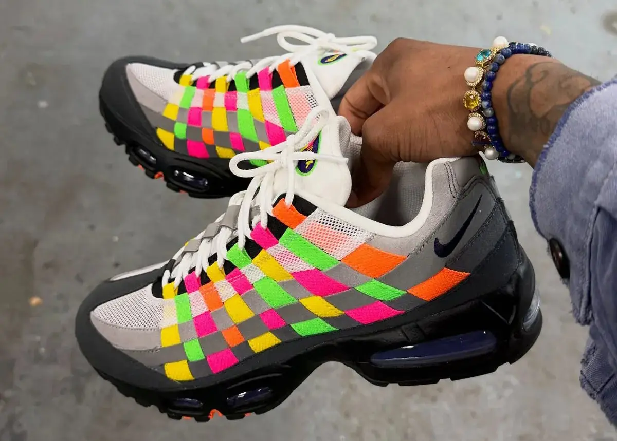 Nike Air Max 95 Woven Multicolor 0 Nike Air Max 95 Woven « Multicolor » relance une icône avec une approche tissée audacieuse