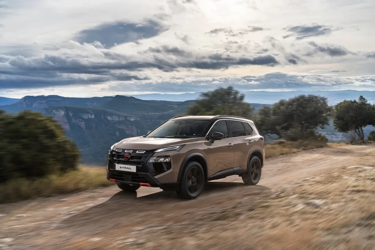 Le Nissan X-Trail restylé 2026 peaufine sa formule sans tout réinventer