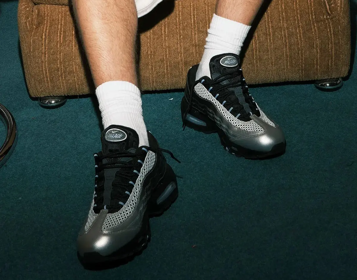 Palace x Nike Air Max 95 0 Palace et Nike signent une nouvelle Air Max 95 Big Bubble déjà culte