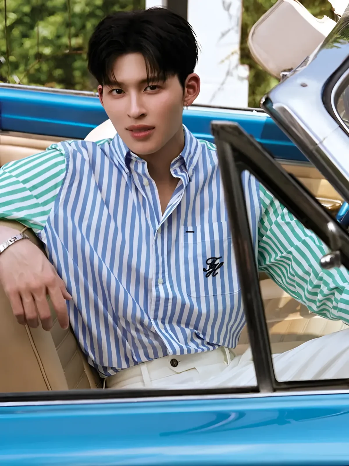 Pond x Phuwin Tommy Hilfiger campagne Printemps 2026 1 Les acteurs thaïlandais Pond et Phuwin sont au cœur de la campagne Printemps 2026 de Tommy Hilfiger