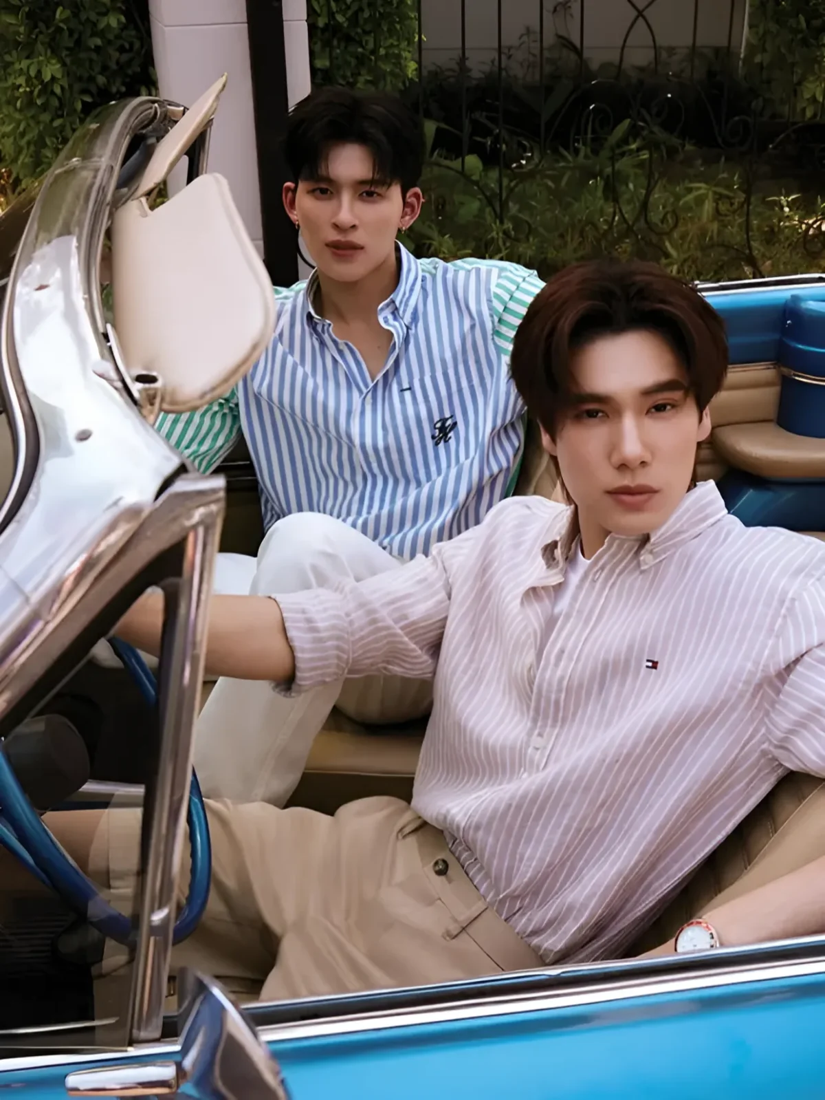 Pond x Phuwin Tommy Hilfiger campagne Printemps 2026 2 Les acteurs thaïlandais Pond et Phuwin sont au cœur de la campagne Printemps 2026 de Tommy Hilfiger